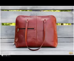Chic Sophistication: Elevate Your Professionalism with Our Exquisite Leather Briefcase for Women!